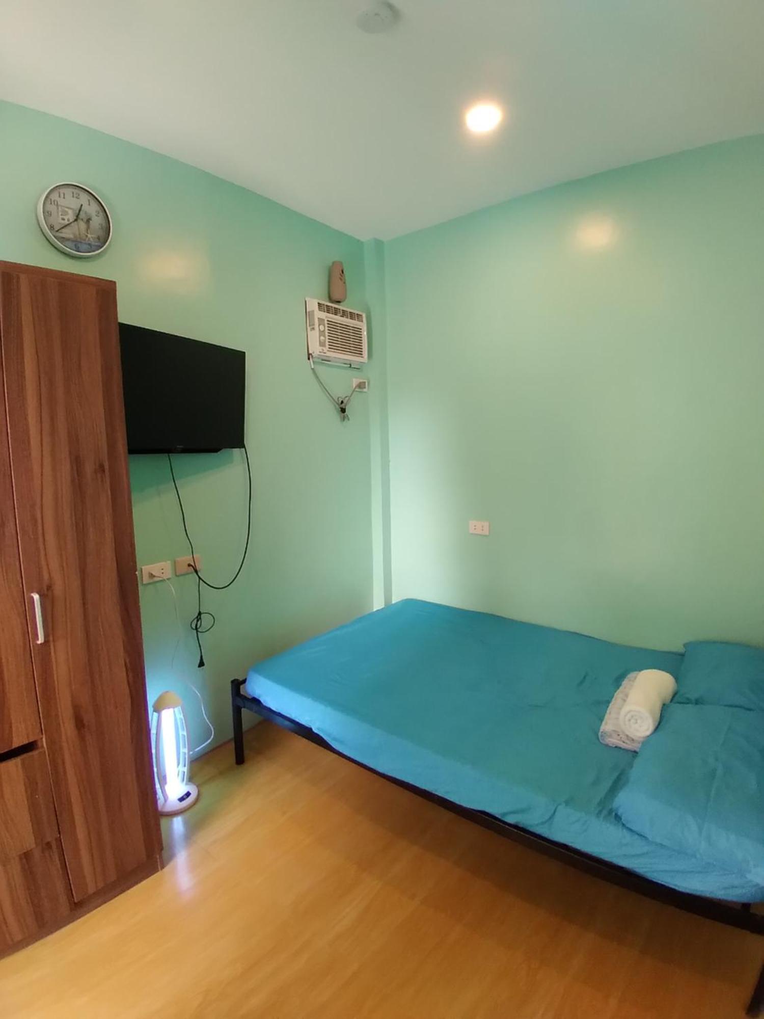 Azulea Lodging House Oslob Oda fotoğraf